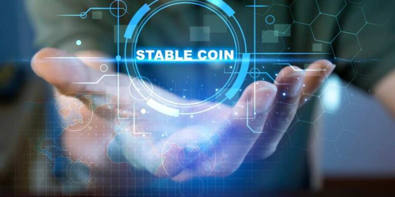 Banks Are Embracing Stablecoins—But Are They Too Late? Banks Are Embracing Stablecoins—But Are They Too Late?